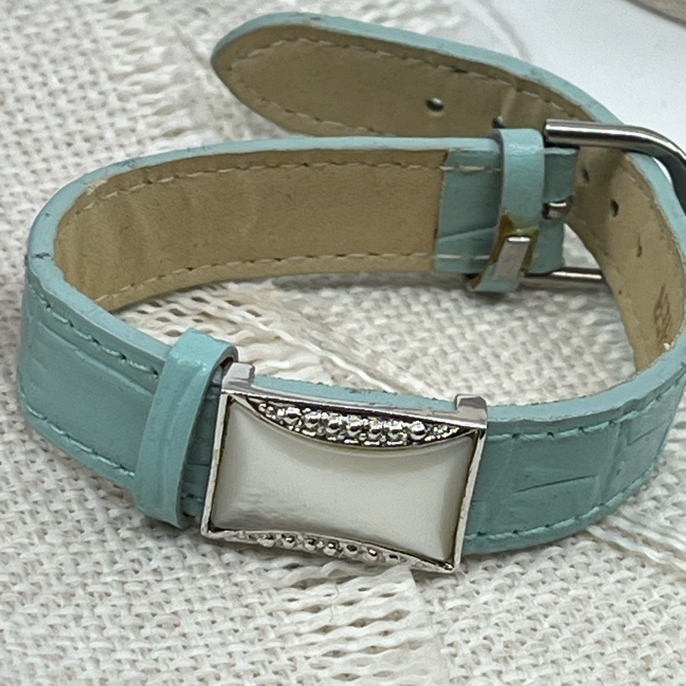 Vintage QVC Leather Wristbands with Sparkling CZ Accents (Set of 2) - Picture 4 of 12